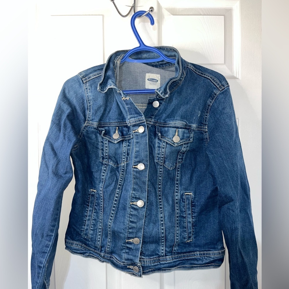 Old navy size med Denim Jacket